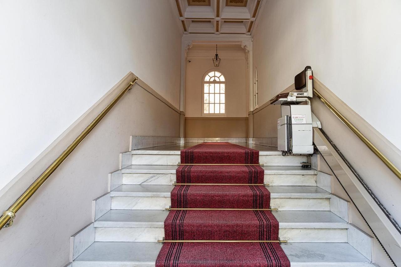 Cozy Family In Castelletto Genoa